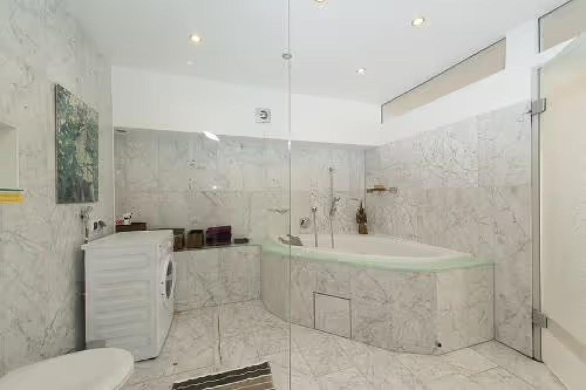 Uniklinik Апартаменты